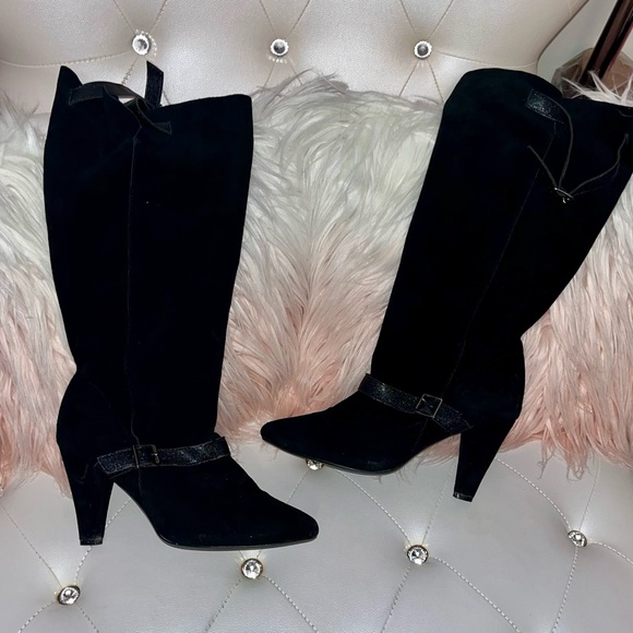 Colin Stuart Black Suede Buckle Cone Heel Boots Size 11B - Picture 11 of 16